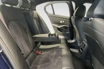 BMW 320, 150 kW, petrol, automatic, rear-wheel drive