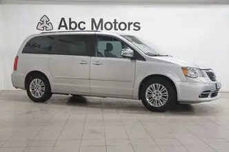 Lancia Voyager, 2.8, 120 kW, diesel, automatic, front-wheel drive