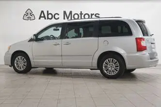 Lancia Voyager, 2.8, 120 kW, diesel, automatic, front-wheel drive