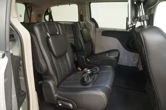 Lancia Voyager, 2.8, 120 kW, diesel, automatic, front-wheel drive