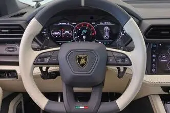 Lamborghini Urus, 4.0, 456 kW, hübriid, automaat, nelikvedu