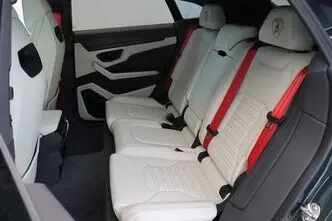 Lamborghini Urus, 4.0, 456 kW, hübriid, automaat, nelikvedu