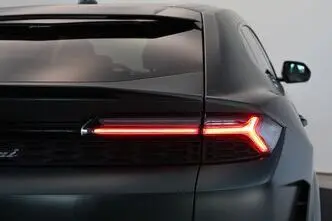 Lamborghini Urus, 4.0, 456 kW, hübriid, automaat, nelikvedu