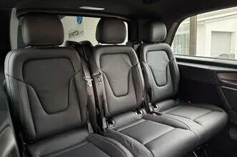 Mercedes-Benz V 300, 2.0, 176 kW, diesel, automatic, four-wheel drive