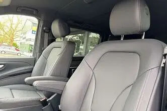 Mercedes-Benz V 300, 2.0, 176 kW, diesel, automatic, four-wheel drive
