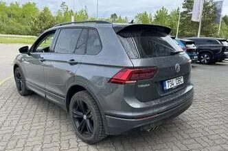 Volkswagen Tiguan, 2.0, 110 kW, бензин, автомат, полный привод