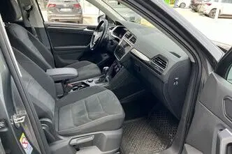 Volkswagen Tiguan, 2.0, 110 kW, бензин, автомат, полный привод