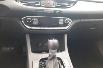 Hyundai i30, 1.0, 88 kW, бензин, автомат, передний привод