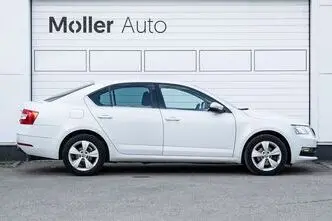 Škoda Octavia, 1.6, 85 kW, diisel, automaat, esivedu