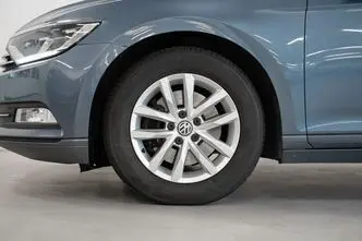 Volkswagen Passat, 1.4, 92 kW, bensiin, automaat, esivedu