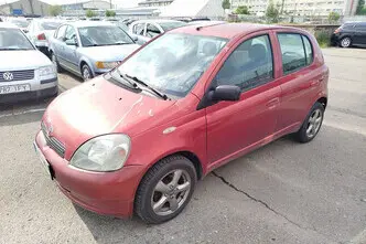 Toyota Yaris, 1.0, 67 kW, bensiin, manuaal, esivedu