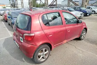 Toyota Yaris, 1.0, 67 kW, bensiin, manuaal, esivedu