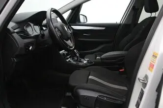 BMW 216, 1.5, 85 kW, дизель, автомат, передний привод