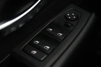 BMW 216, 1.5, 85 kW, дизель, автомат, передний привод