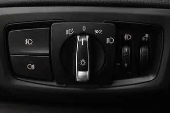 BMW 216, 1.5, 85 kW, дизель, автомат, передний привод