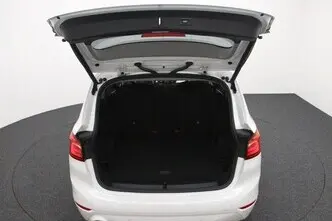 BMW 216, 1.5, 85 kW, дизель, автомат, передний привод