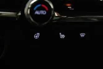 Mazda 3, 2.0, 132 kW, hübriid, manuaal, esivedu