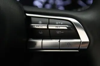 Mazda 3, 2.0, 132 kW, hübriid, manuaal, esivedu