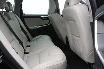 Volvo XC60, 2.0, 140 kW, diisel, automaat, esivedu