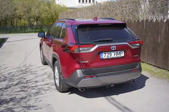 Toyota RAV4, 2.5, 131 kW, hybrid, automatic, front-wheel drive