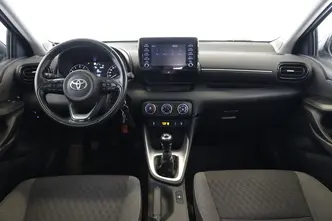 Toyota Yaris, 1.5, 92 kW, бензин, механическая, передний привод