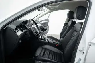 Volkswagen Passat, 1.4, 160 kW, automaat, esivedu