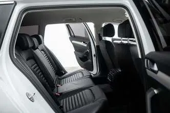 Volkswagen Passat, 1.4, 160 kW, automaat, esivedu