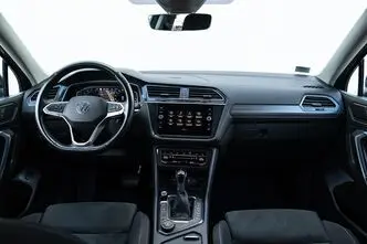 Volkswagen Tiguan, 2.0, 140 kW, бензин, автомат