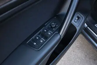 Volkswagen Tiguan, 2.0, 140 kW, бензин, автомат