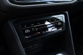 Volkswagen Tiguan, 2.0, 140 kW, бензин, автомат