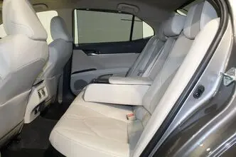 Toyota Camry, 2.5, 131 kW, hübriid, automaat, esivedu