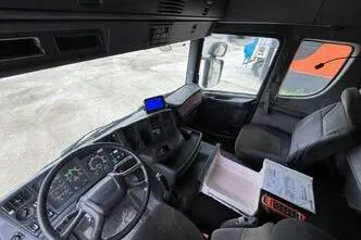 Scania R124, 309 kW, diesel, manual