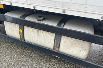 Mercedes-Benz Actros, 330 kW, дизель, автомат