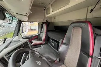 Volvo FM500 6x2, 375 kW, дизель, автомат