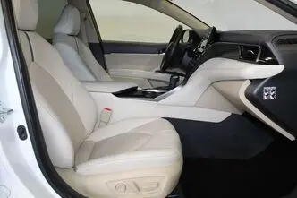 Toyota Camry, 2.5, 131 kW, hübriid, automaat, esivedu