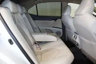 Toyota Camry, 2.5, 131 kW, hübriid, automaat, esivedu