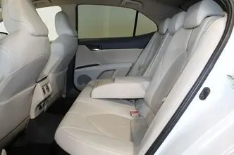 Toyota Camry, 2.5, 131 kW, hübriid, automaat, esivedu