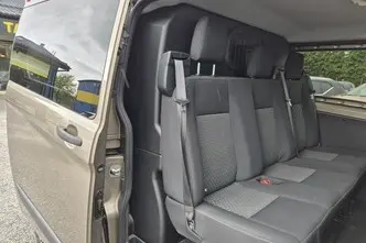 Ford Transit Custom, 2.0, 96 kW, дизель, механическая, передний привод