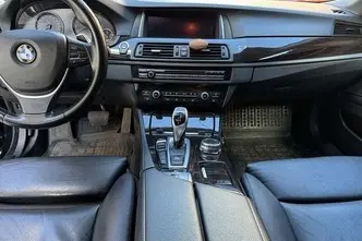 BMW 528, 2.0, 180 kW, petrol, automatic, rear-wheel drive
