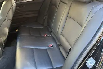 BMW 528, 2.0, 180 kW, petrol, automatic, rear-wheel drive