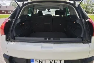Peugeot 3008, 1.6, 80 kW, дизель, механическая, передний привод
