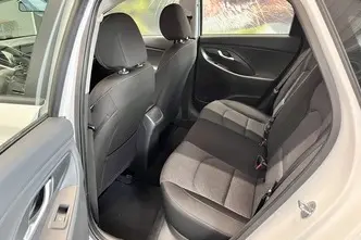 Hyundai i30, 1.0, 88.3 kW, bensiin, automaat, esivedu