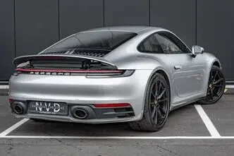 Porsche 911, 3.0, 331 kW, бензин, автомат, полный привод