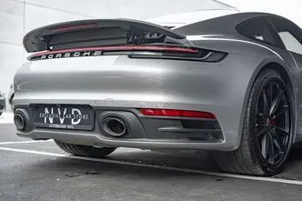 Porsche 911, 3.0, 331 kW, бензин, автомат, полный привод