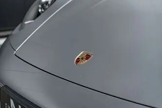 Porsche 911, 3.0, 331 kW, бензин, автомат, полный привод