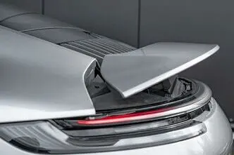 Porsche 911, 3.0, 331 kW, бензин, автомат, полный привод