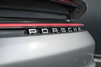 Porsche 911, 3.0, 331 kW, бензин, автомат, полный привод