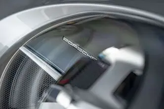 Porsche 911, 3.0, 331 kW, бензин, автомат, полный привод