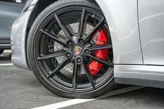 Porsche 911, 3.0, 331 kW, бензин, автомат, полный привод