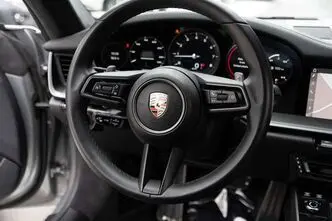 Porsche 911, 3.0, 331 kW, бензин, автомат, полный привод